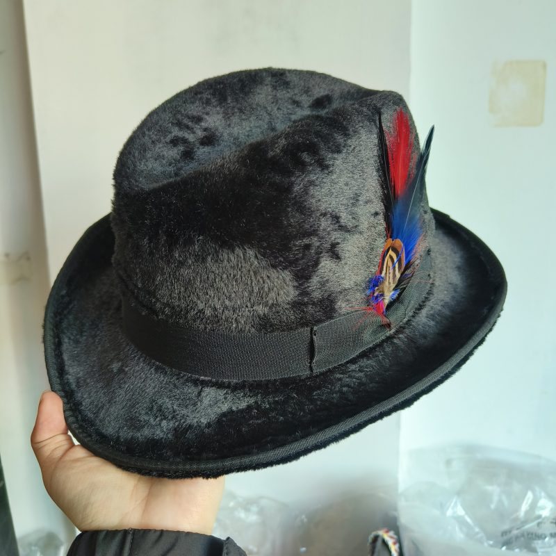 2024 New Trilby Men warm Classic Feather Fedora Hat Simple Women Hamburger hat vintage hat Pork Pie Winter sombrero hombre - Image 7