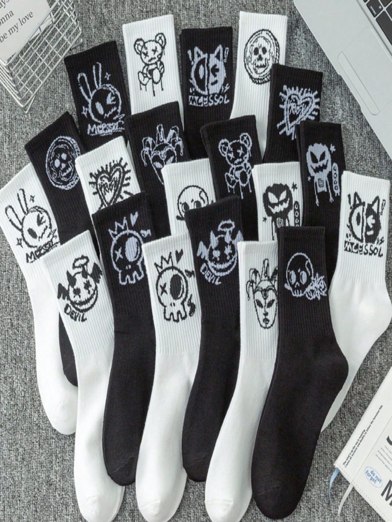 1/3/5/10/20 Pairs of random men's spring/summer European and American style graffiti cartoon socks combination - Image 6