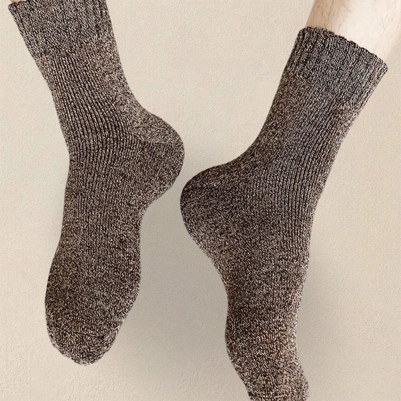 3/5 Pairs Men Solid Color Socks Are Fashionable Simple Versatile Winter Socks Are Soft Comfortable Lightweight Casual In Length - Image 5